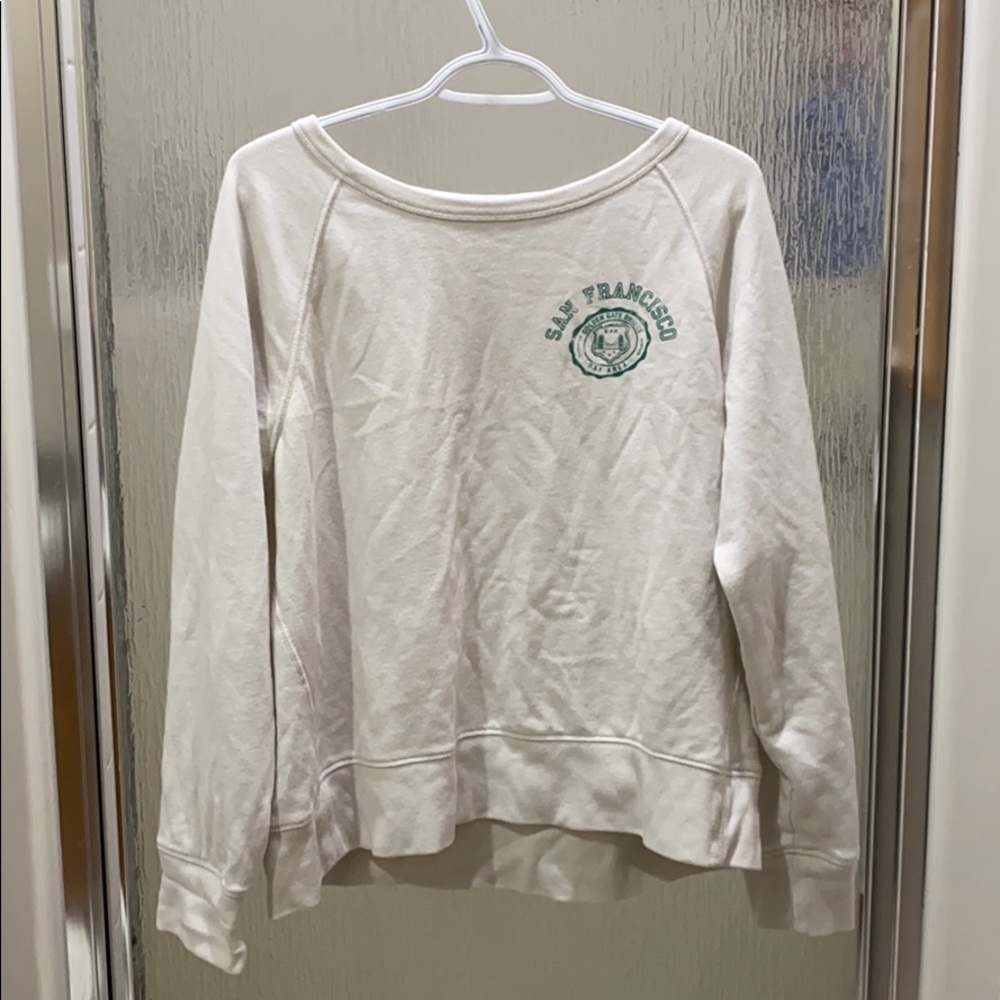 gap crewneck